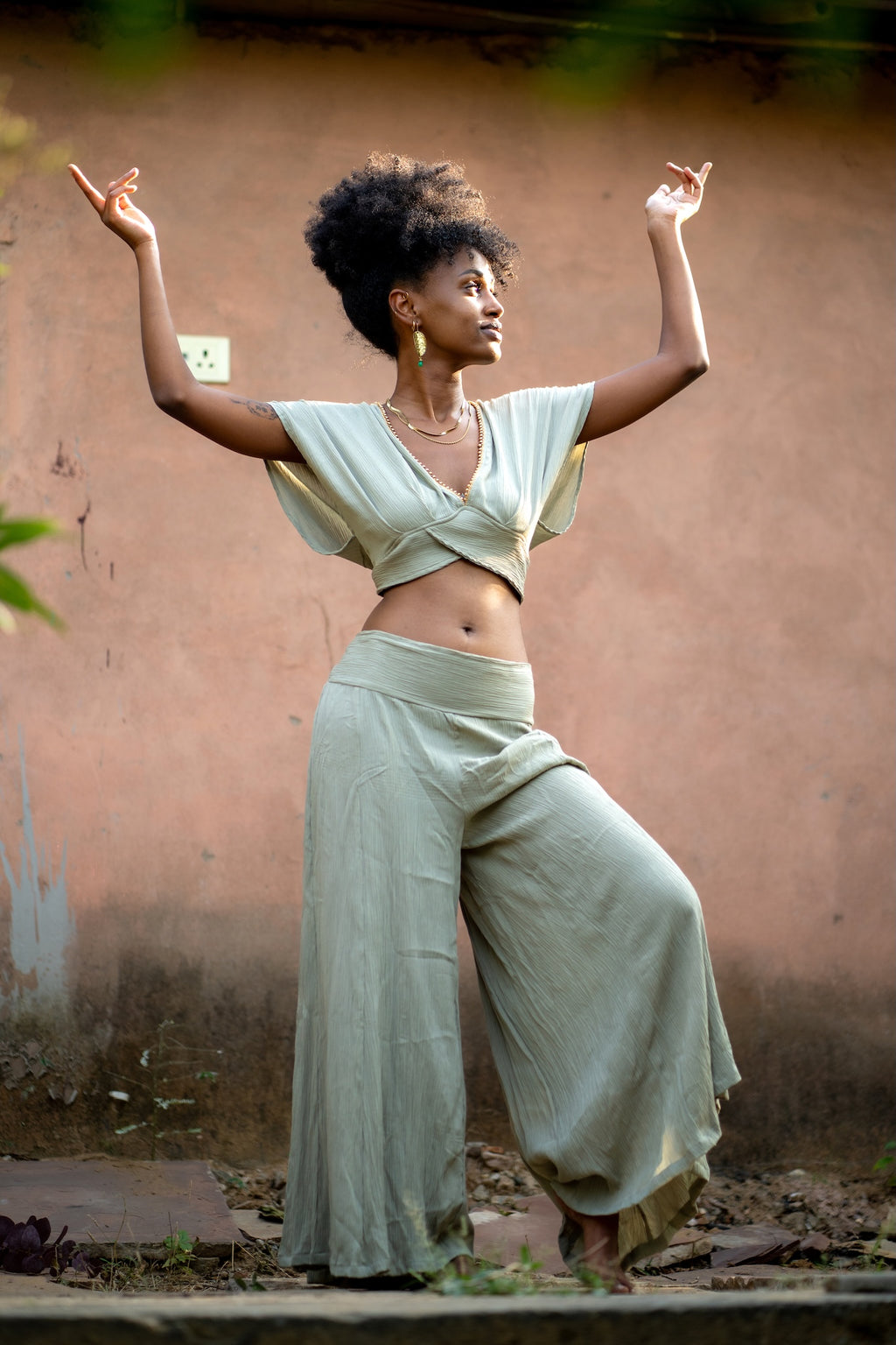 Boho ChicTwo-Piece Set - Top and Trousers Green