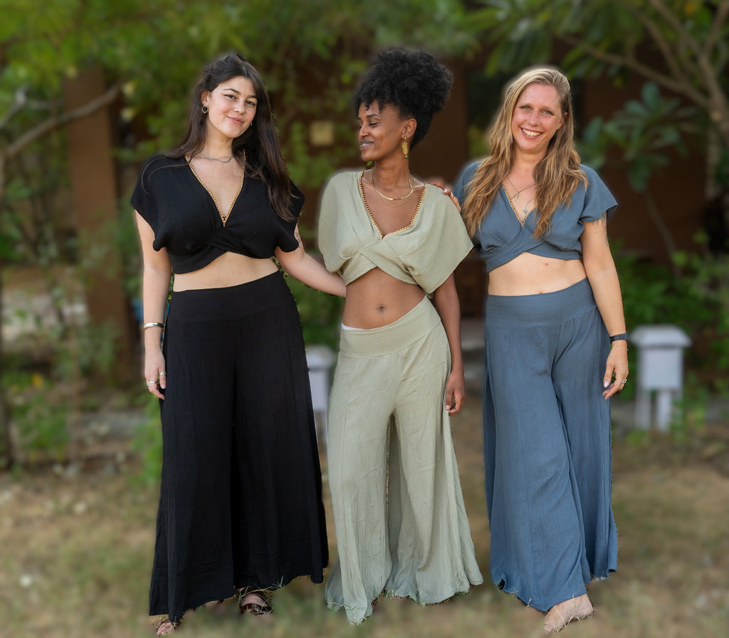 Boho ChicTwo-Piece Set - Top and Trousers Blue