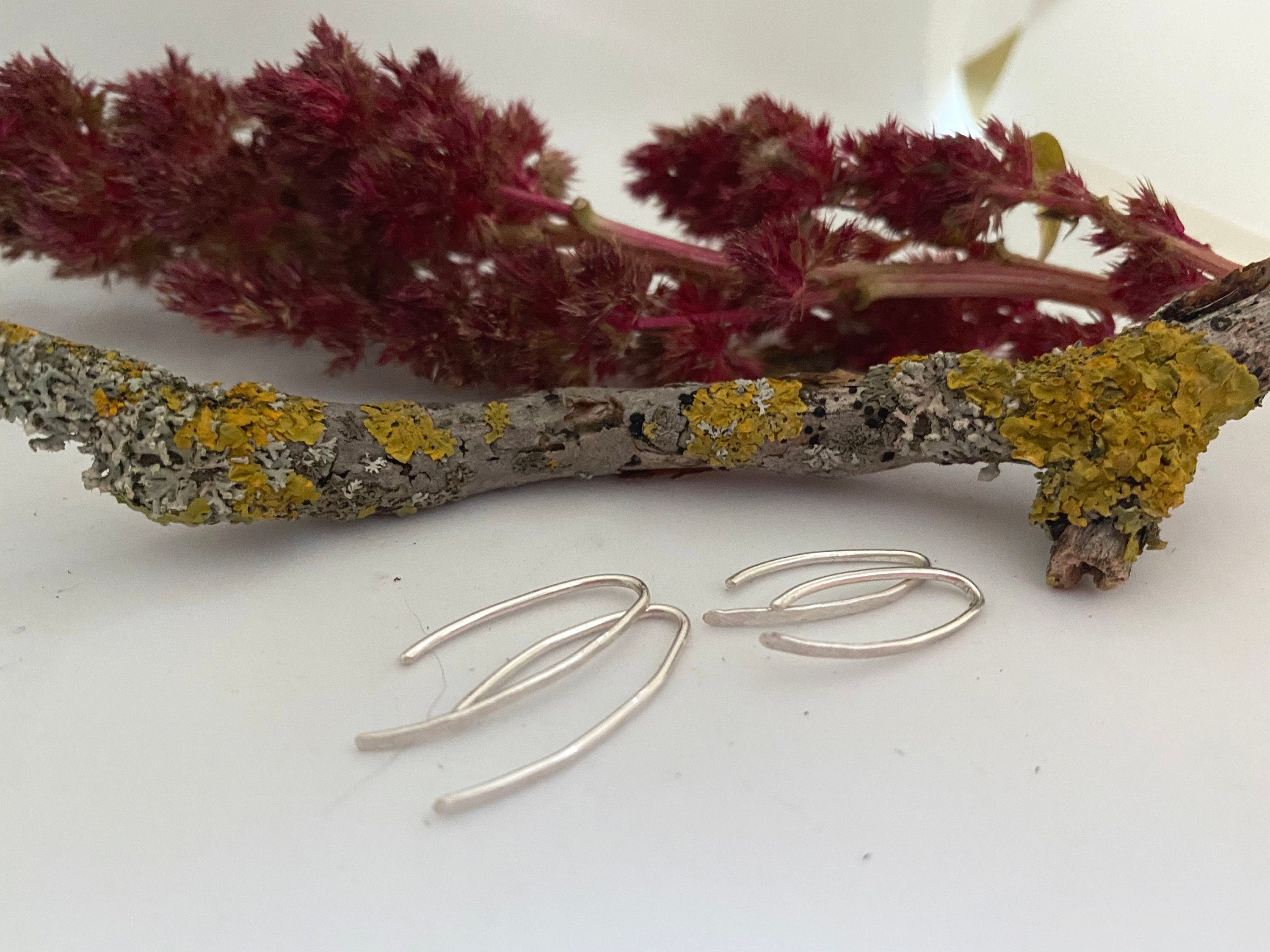 Delicate silver hoop, 925 silver minimalist earrings, fine silver earrings