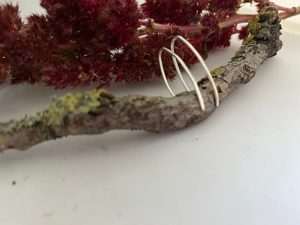 Delicate silver hoop, 925 silver minimalist earrings, fine silver earrings