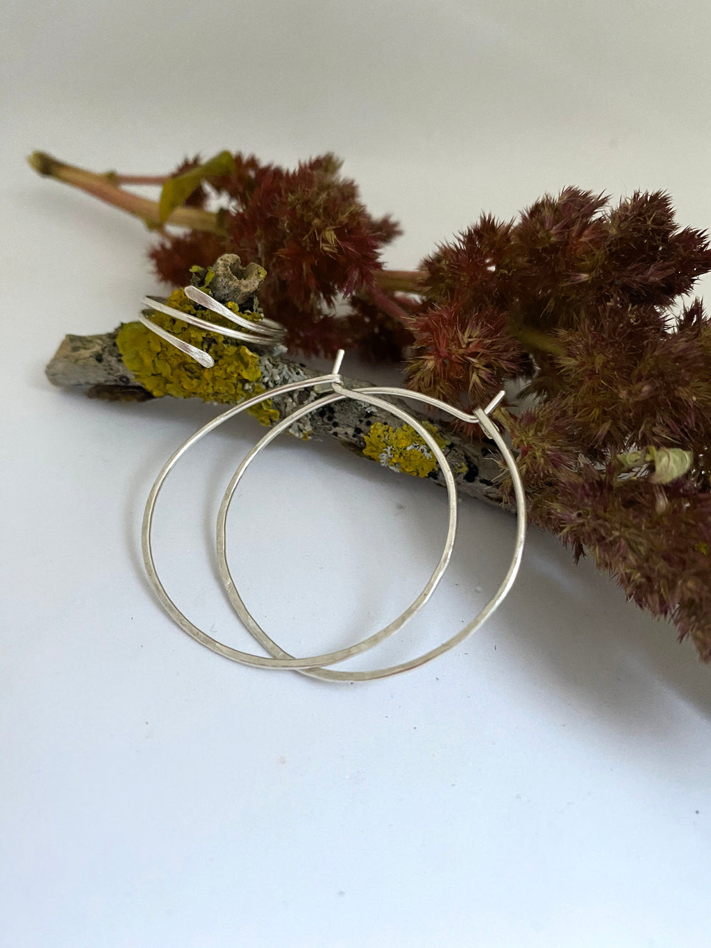 Set Creole Silber und feiner Ring, 925 Silber Set minimalistisch, feines Schmuck Set