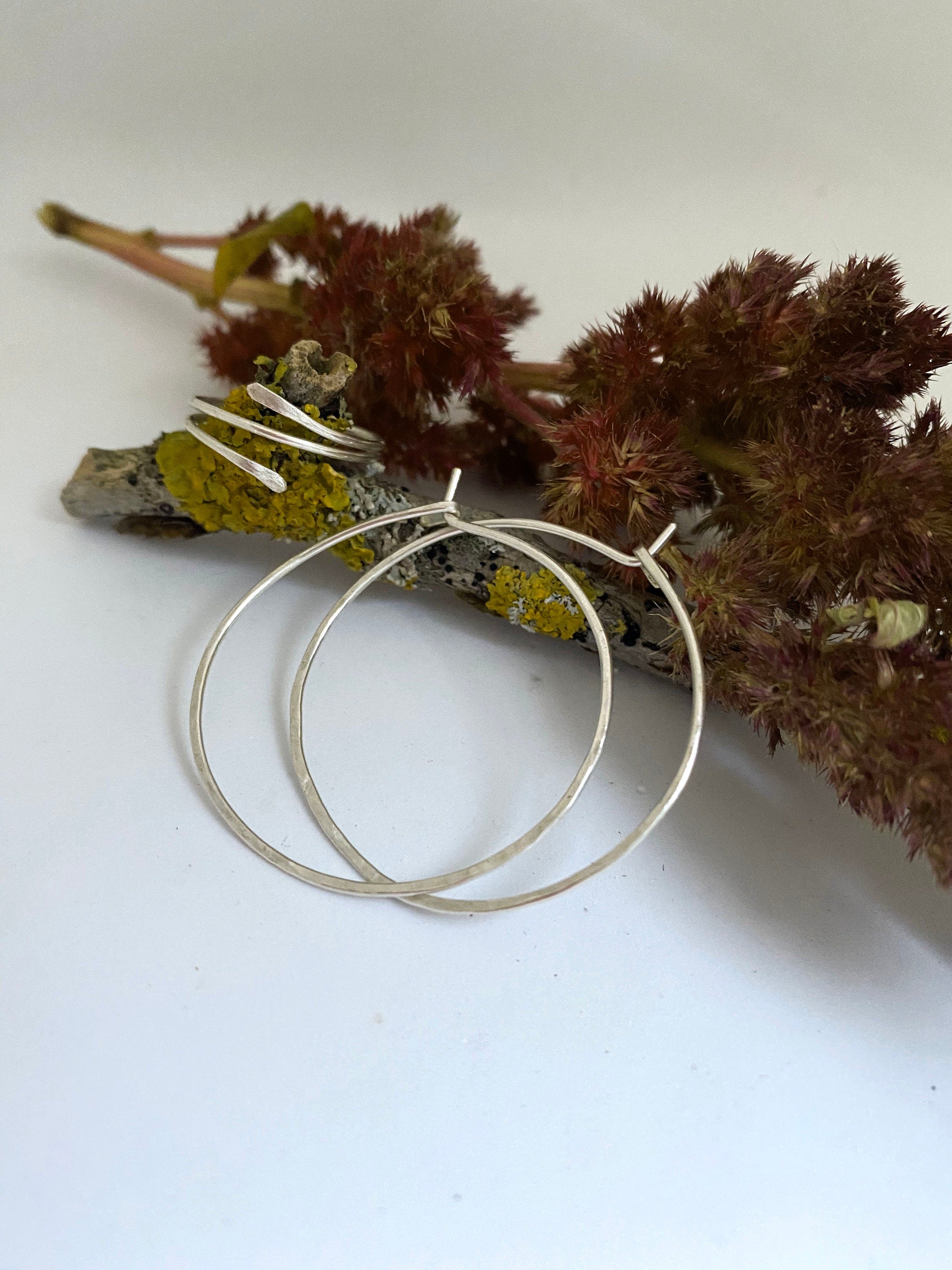 Set Creole Silber und feiner Ring, 925 Silber Set minimalistisch, feines Schmuck Set