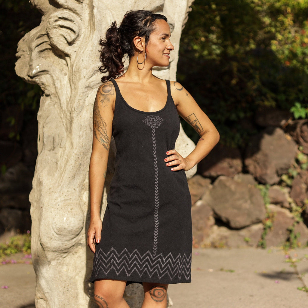 Cotton summer dress with lotus flower