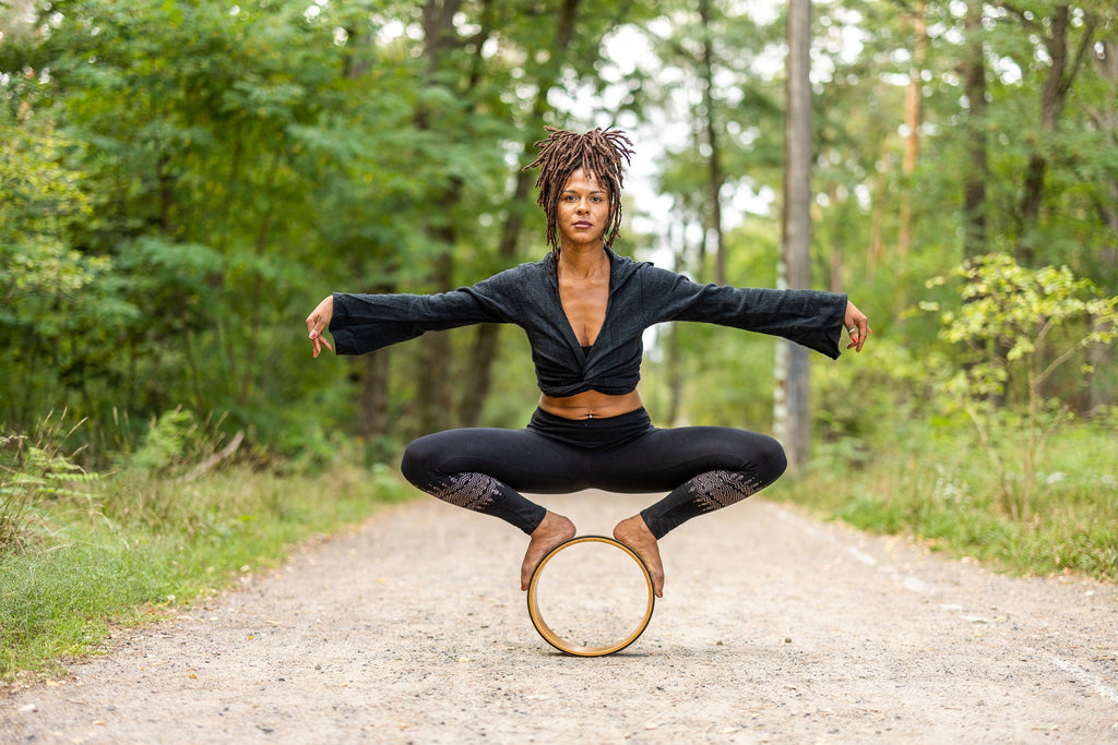 Haut cache-cœur bohème à capuche