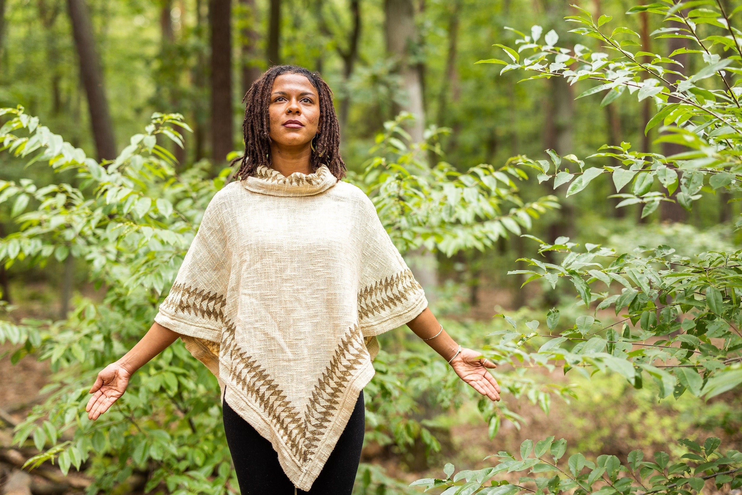 Soft Poncho in a Tribal look