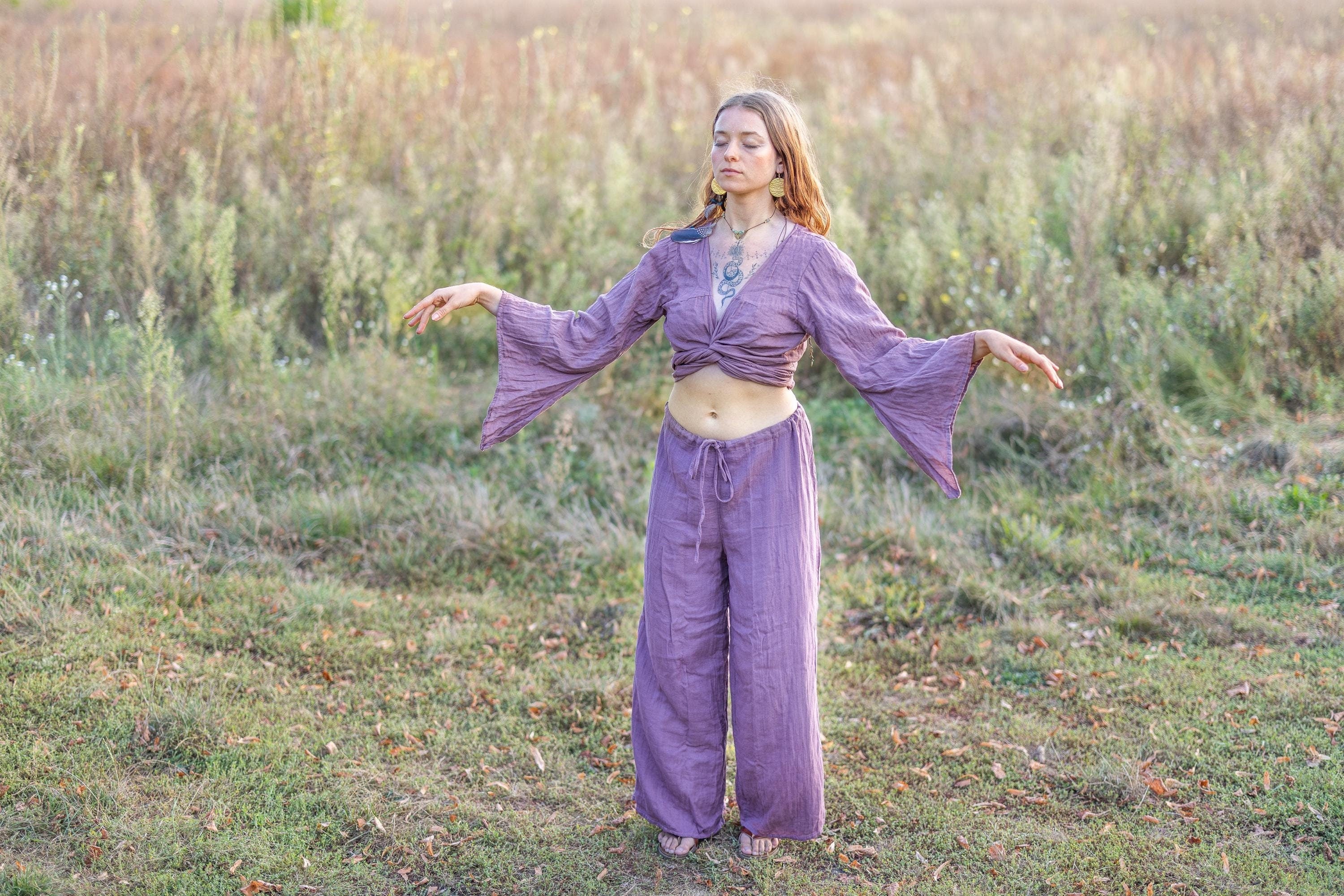 Wickeloberteil aus Musselin mit Trompetenärmeln