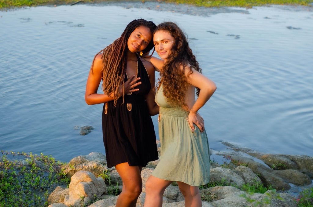 Robe courte en viscose